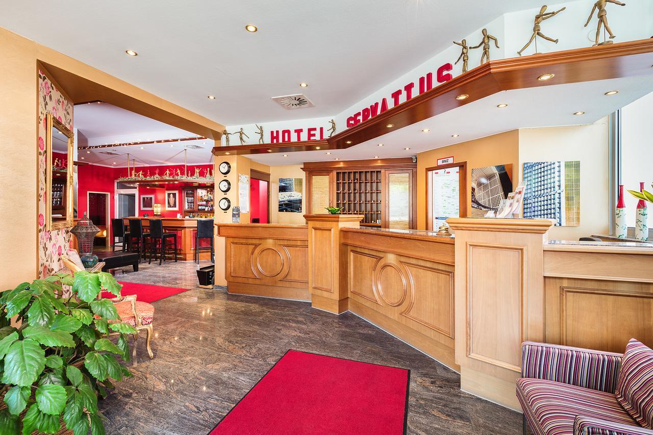 Hotel Servatius Koln Bagian luar foto